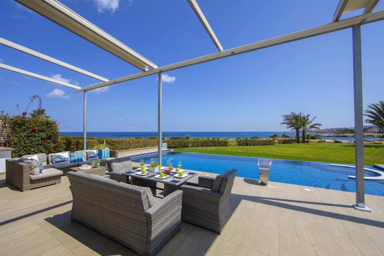 Protaras Seafront Villa Infinte Aretousa 외부 사진