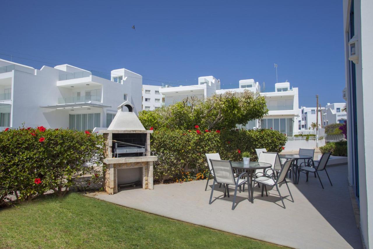 Protaras Seafront Villa Infinte Aretousa 외부 사진